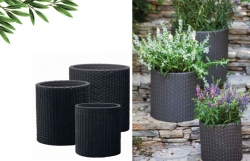 Outdoor Planters Manufacturers in Delhi